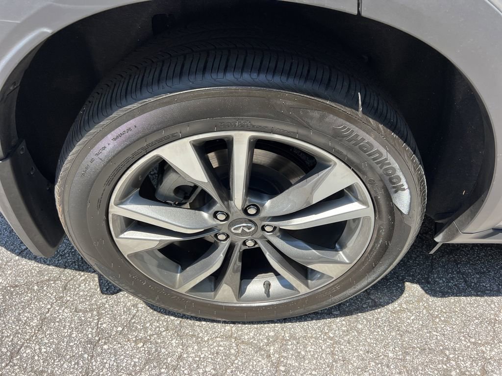 Used 2025 INFINITI QX60 Luxe FWD image 15