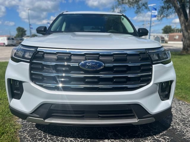 New 2026 Ford Explorer Active w/ Active Comfort Package AWD/4WD image 3