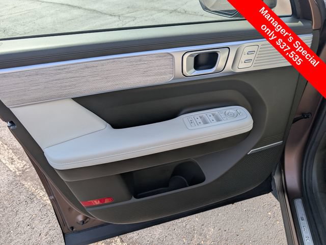 Used 2024 Hyundai Santa Fe Calligraphy AWD/4WD image 15