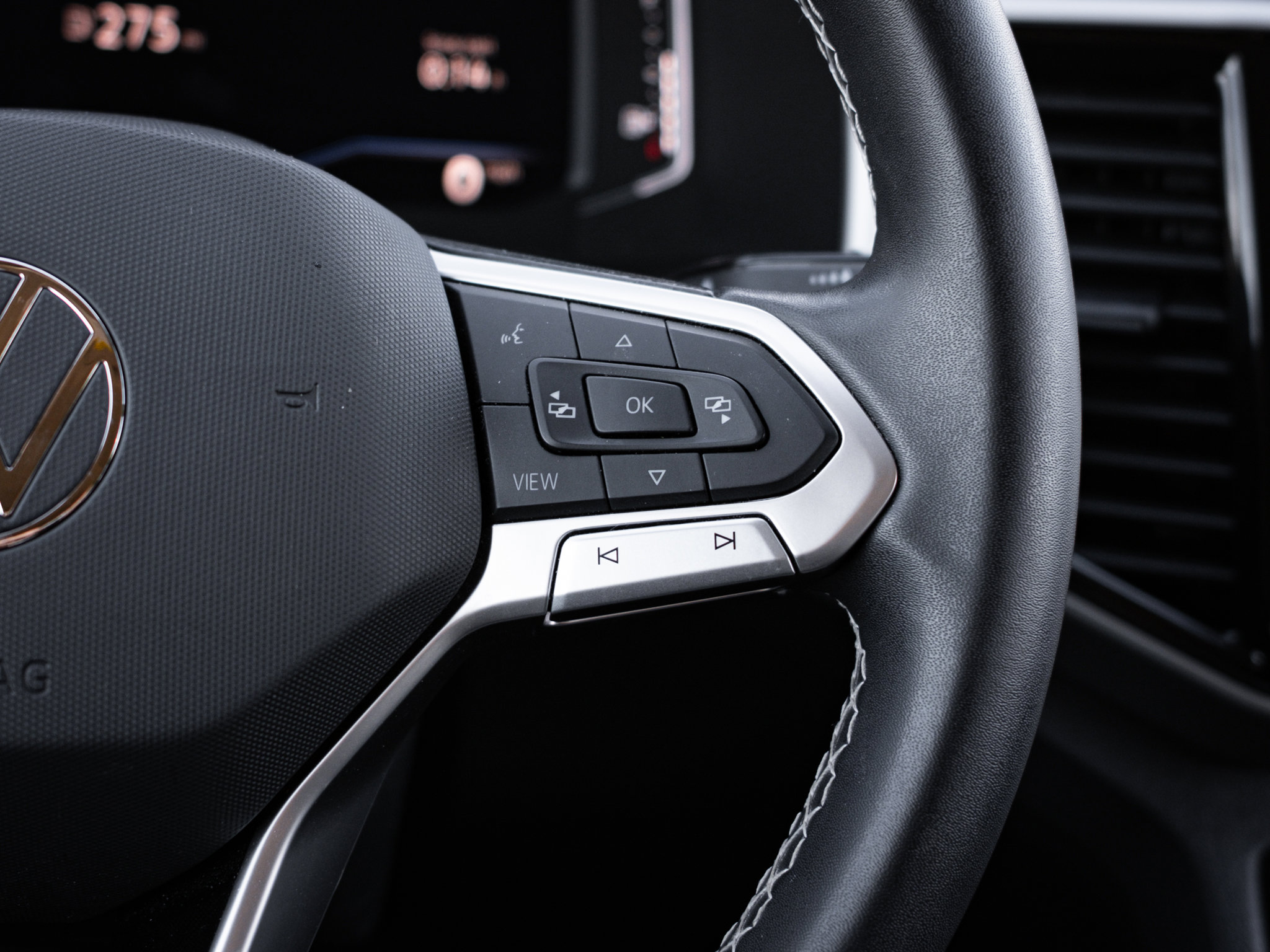 Used 2023 Volkswagen Atlas SE image 18