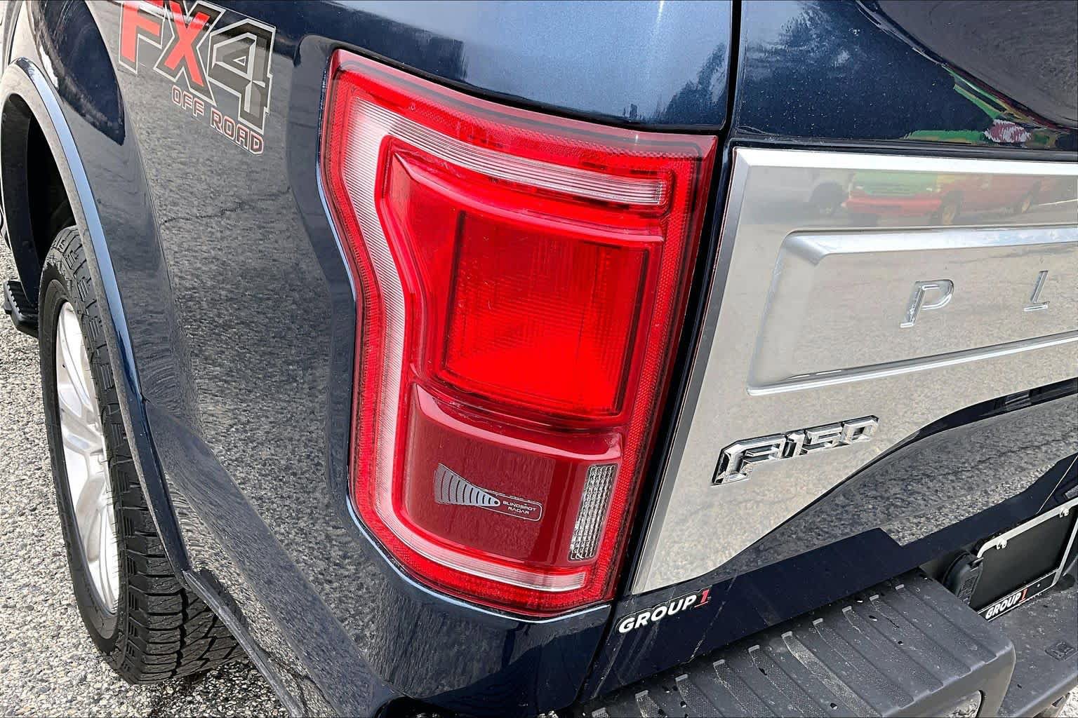 Used 2016 Ford F150 Platinum w/ Equipment Group 701A Luxury AWD/4WD image 28