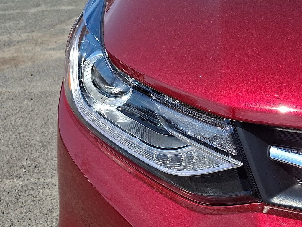 Used 2022 Chevrolet Trax LT w/ Driver Confidence Package image 36