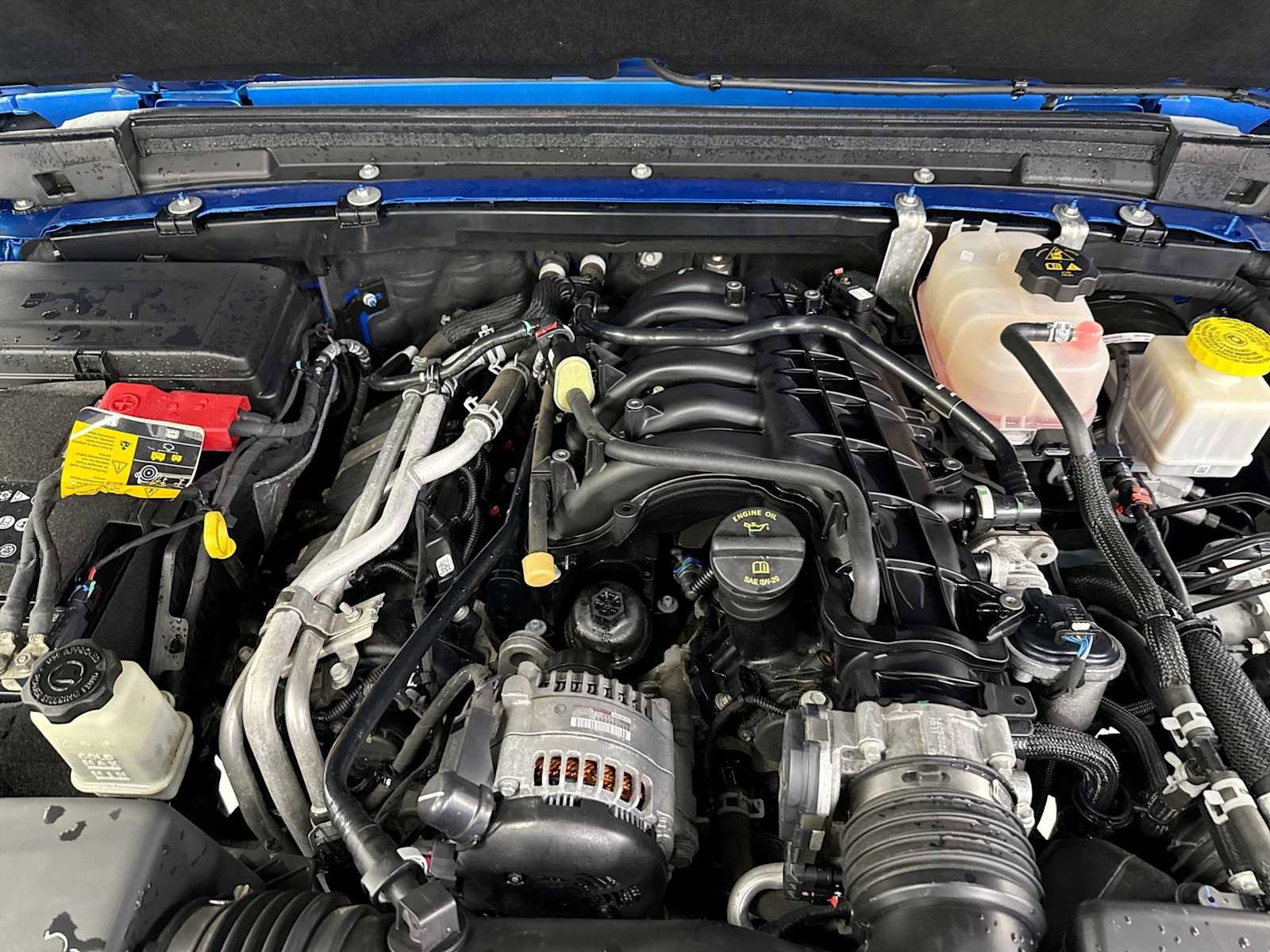 Used 2022 Jeep Gladiator Sport image 17