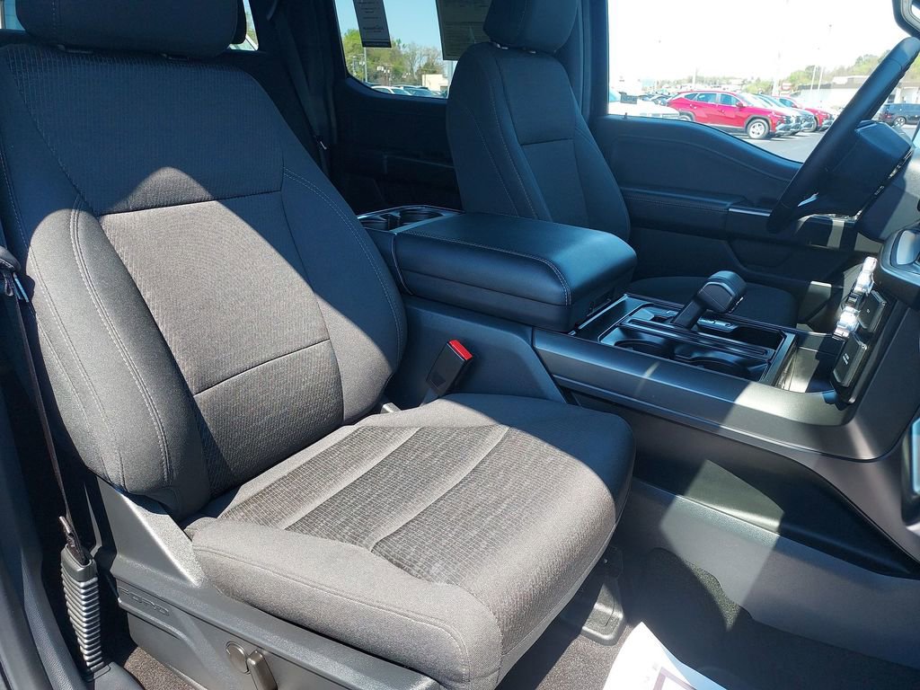 Used 2024 Ford F150 XLT w/ Equipment Group 302A MID image 30