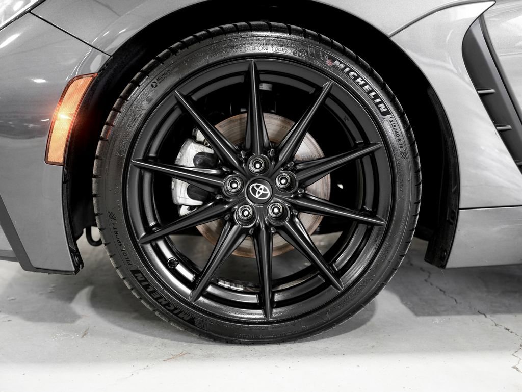 Used 2024 Toyota GR86 Premium image 33