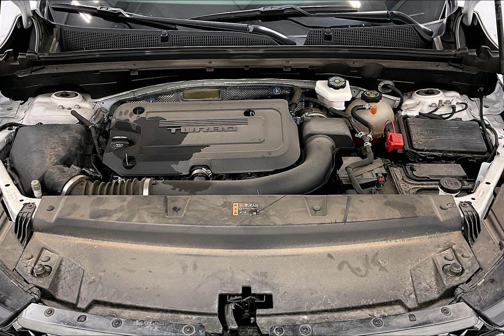 Used 2023 Buick Envision Avenir image 12