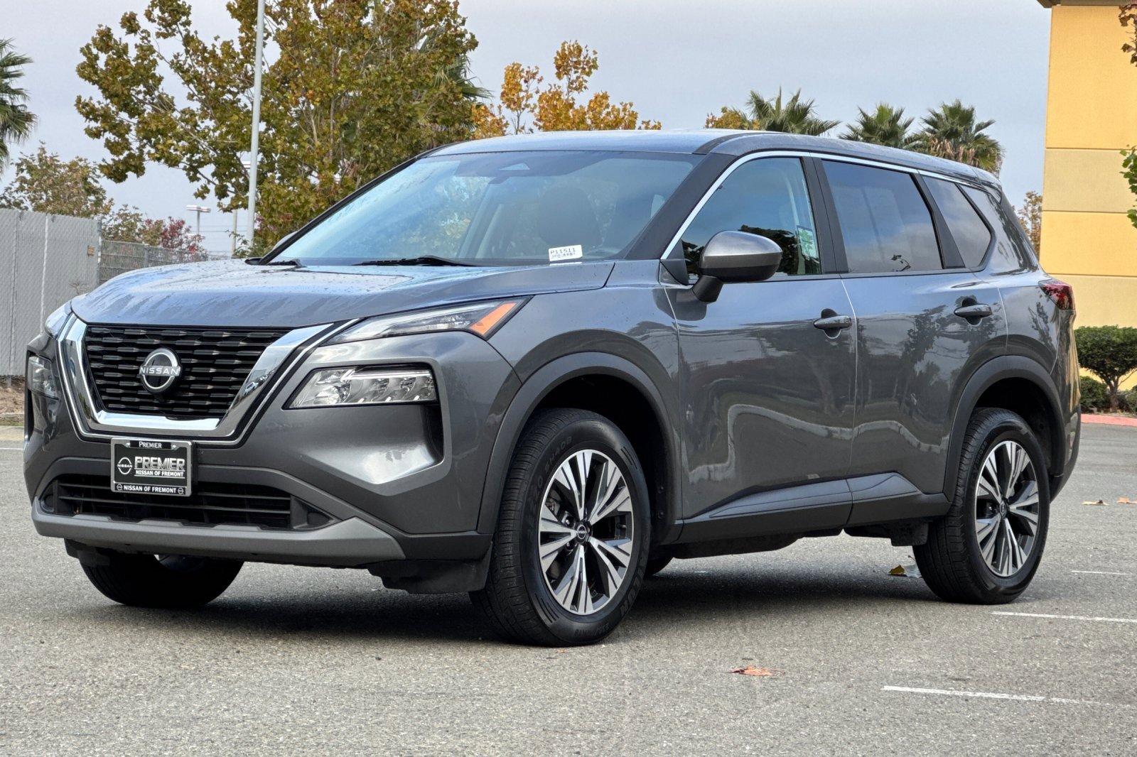 Certified 2023 Nissan Rogue SV image 8