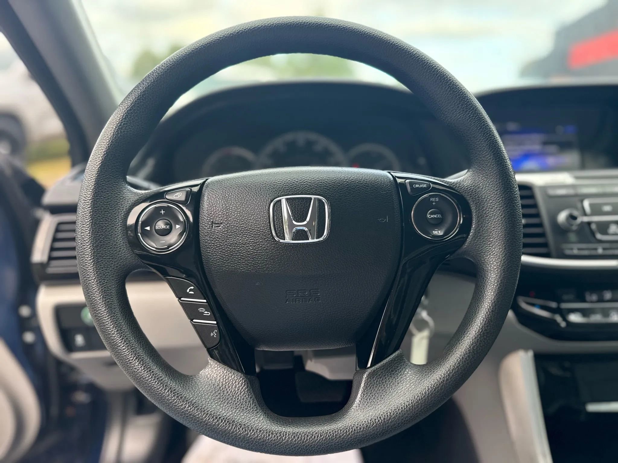 Used 2016 Honda Accord LX image 29