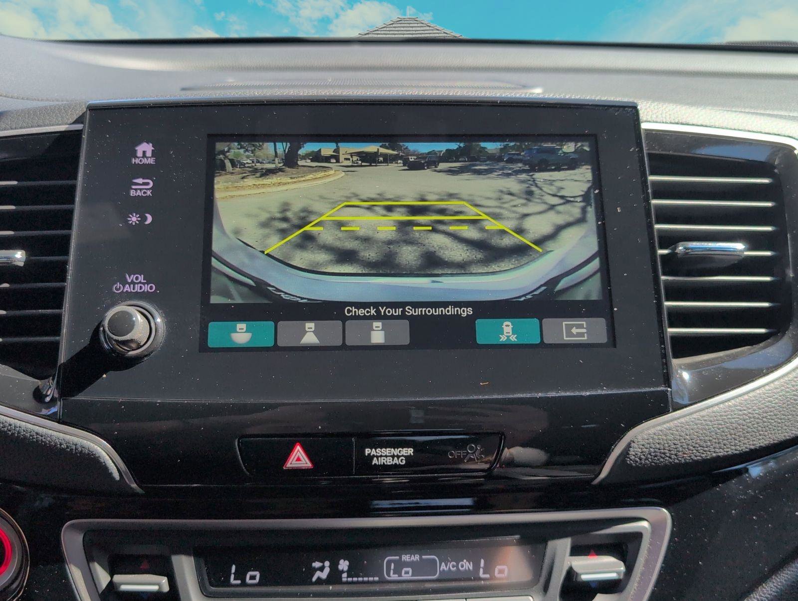 Used 2025 Honda Passport Black Edition image 23