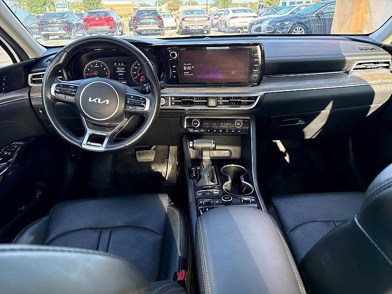 Used 2024 Kia K5 EX w/ EX Premium Package FWD image 11