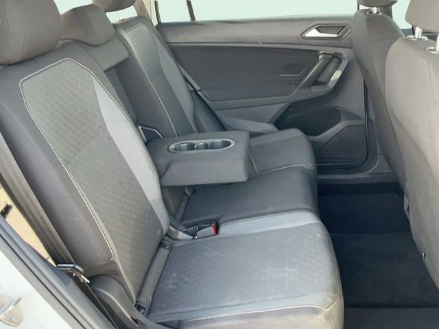 Used 2021 Volkswagen Tiguan S image 16