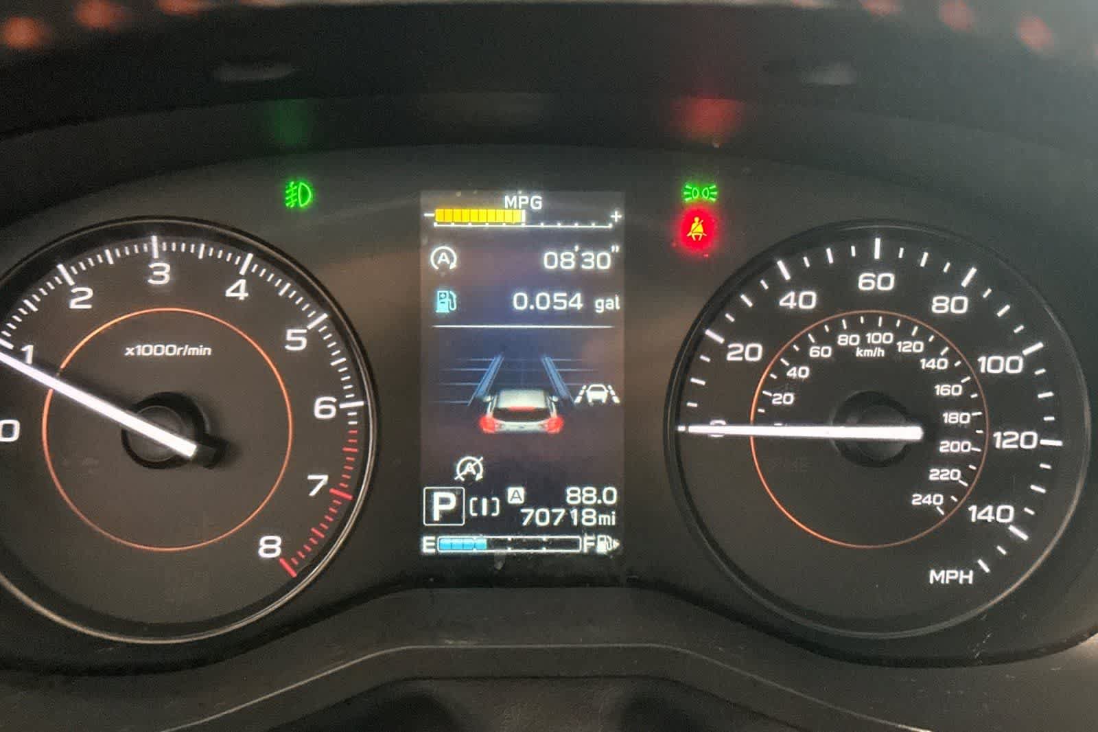 Used 2020 Subaru Crosstrek 2.0i Premium w/ Moonroof Package 2 AWD/4WD image 31