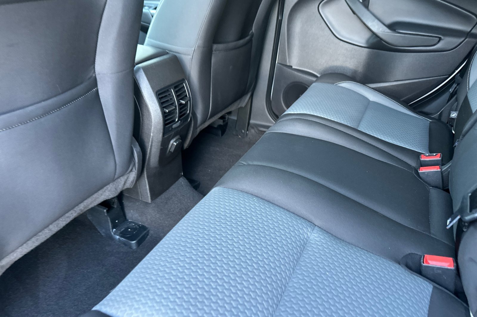 Used 2017 Ford Escape SE image 13