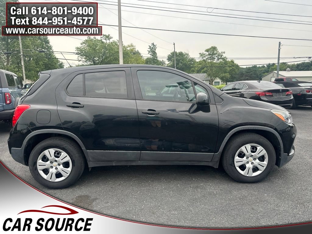 Used 2018 Chevrolet Trax LS w/ Fleet Convenience Package FWD image 10