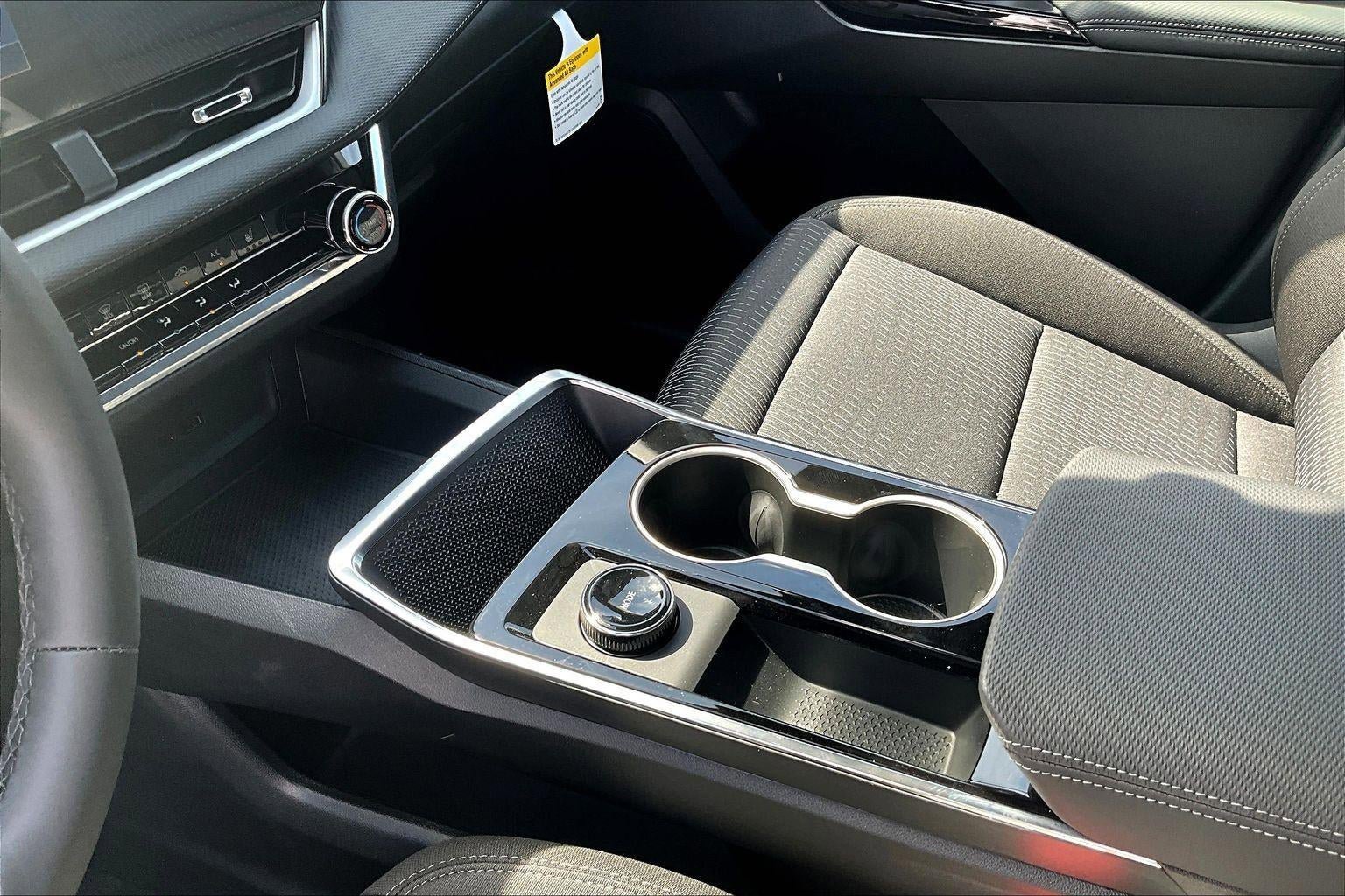 New 2026 Chevrolet Equinox LT FWD image 8