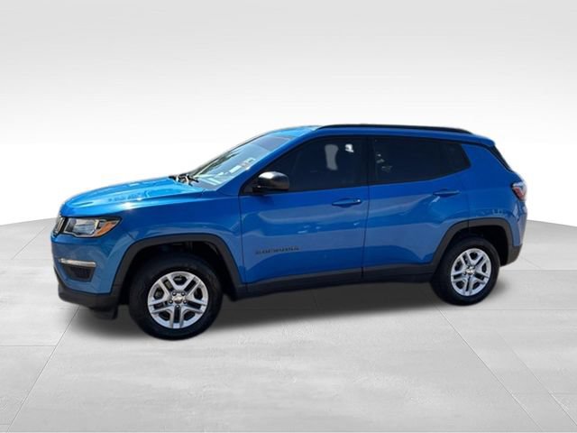 Used 2018 Jeep Compass Sport w/ Tech Group FWD image 5