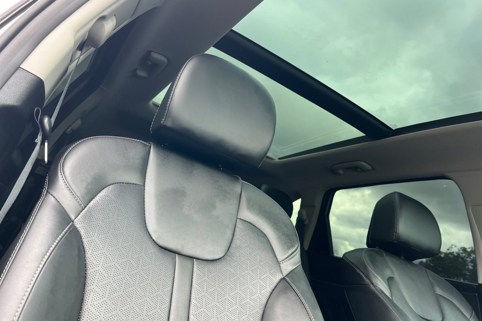 Certified 2022 Kia Sorento SX image 20