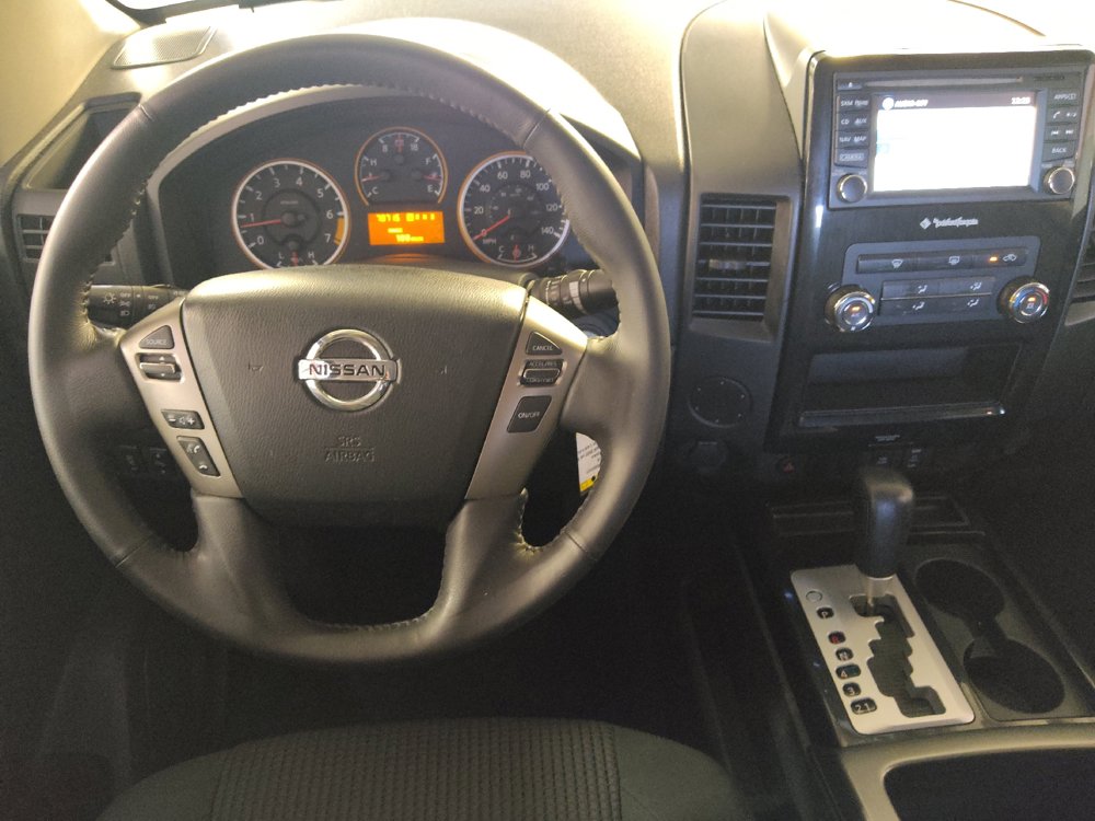 Used 2015 Nissan Titan SV w/ SV Value Truck Package RWD image 22