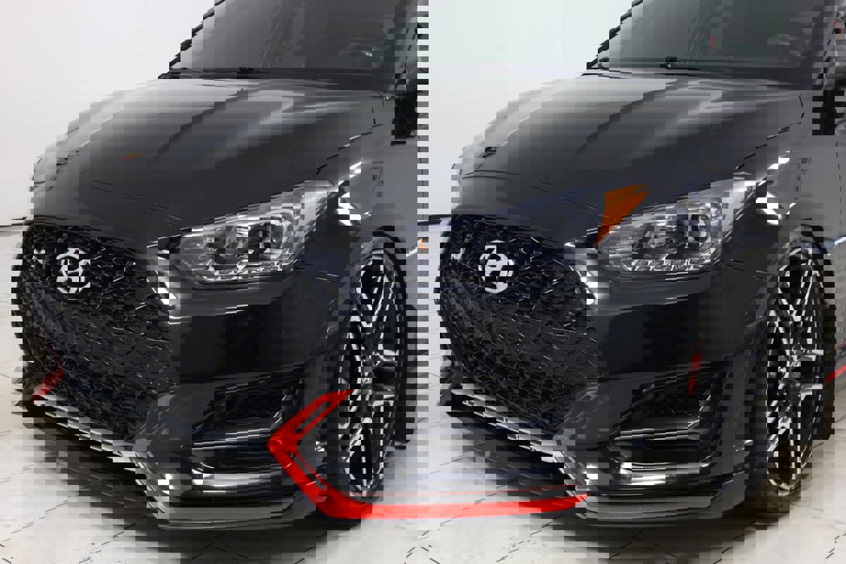Used 2022 Hyundai Veloster N image 44
