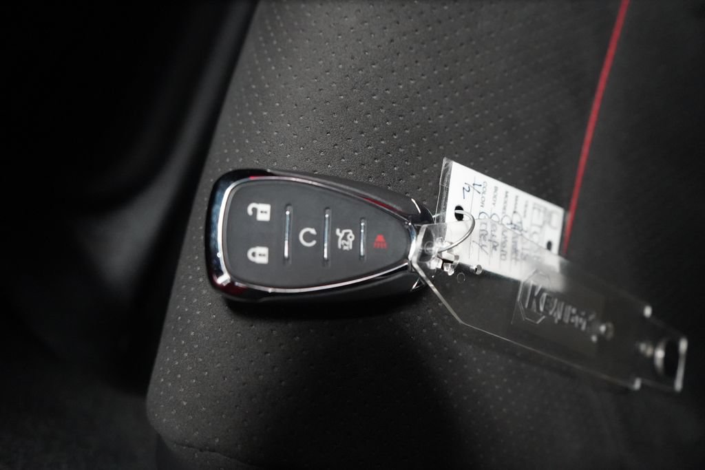Used 2018 Chevrolet Camaro ZL1 RWD image 39