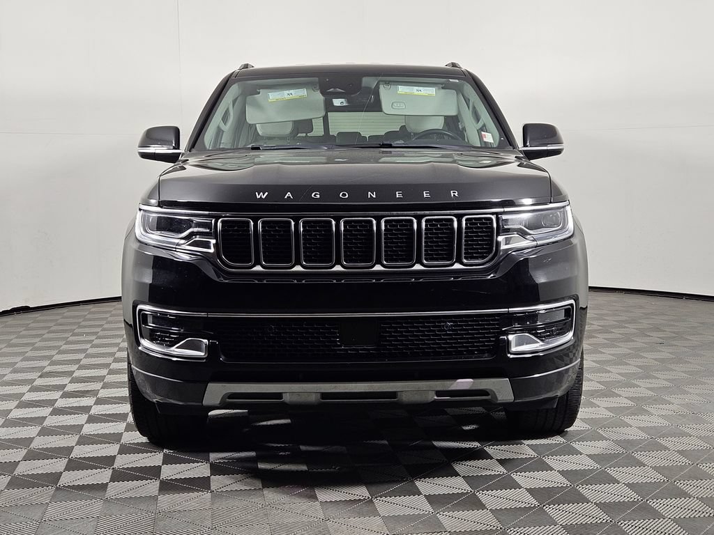 Used 2022 Jeep Wagoneer Series II RWD image 2
