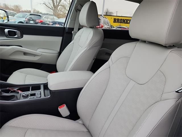 New 2026 Kia Sorento S AWD/4WD image 13