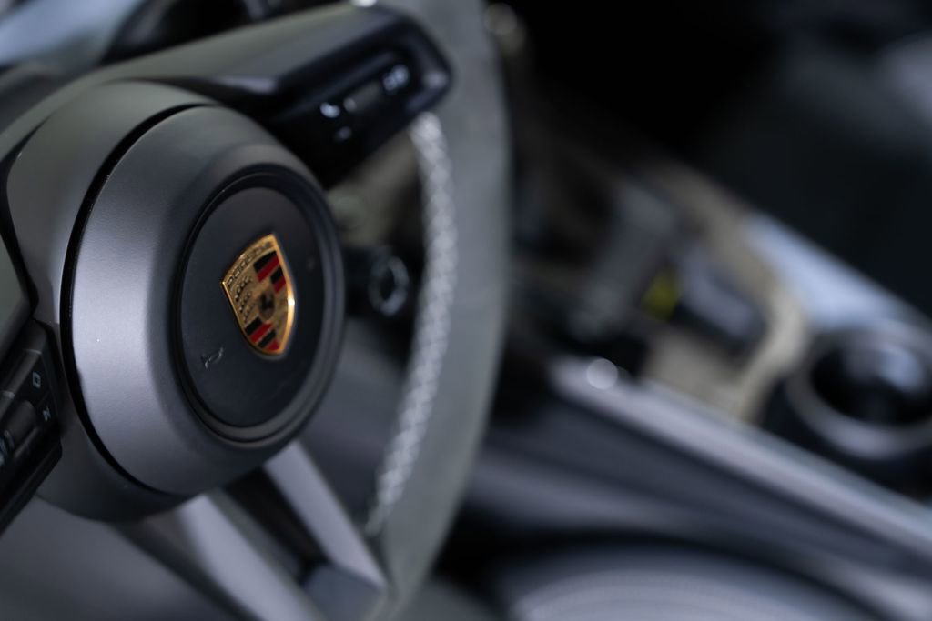 Used 2023 Porsche 911 GT3 RWD image 18