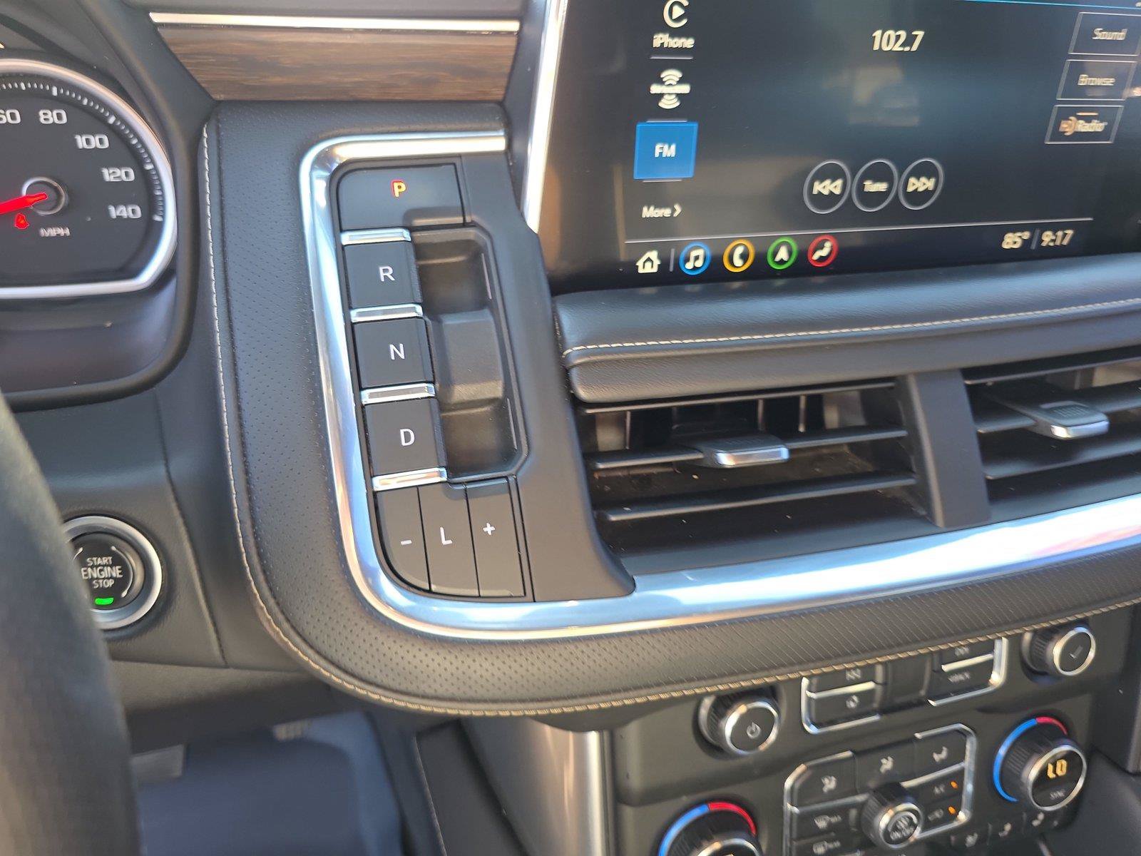 Used 2021 Chevrolet Tahoe Premier AWD/4WD image 27