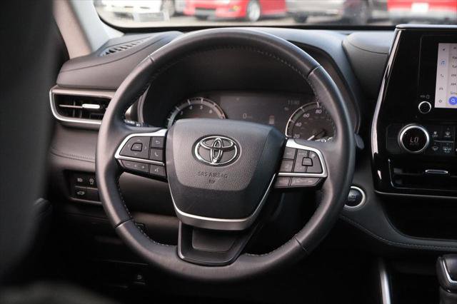 Certified 2024 Toyota Highlander LE image 24
