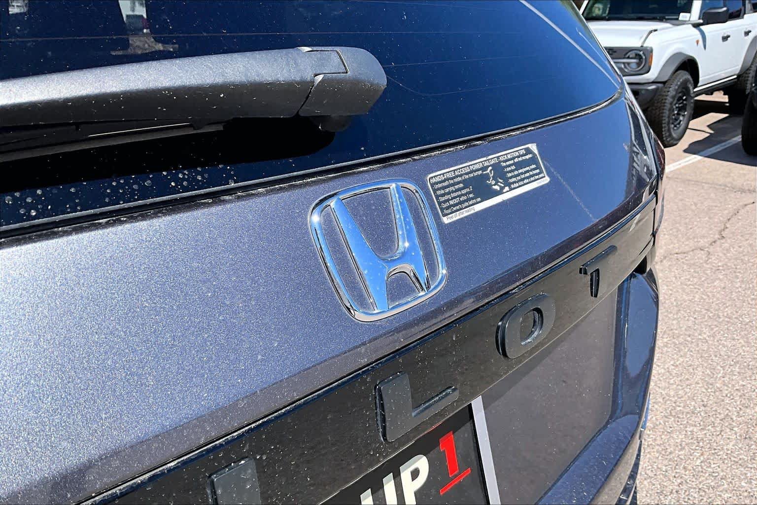 Used 2025 Honda Pilot Touring image 31