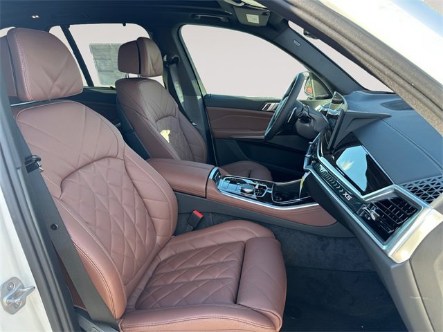 New 2026 BMW X5 xDrive40i w/ M Sport Package image 15