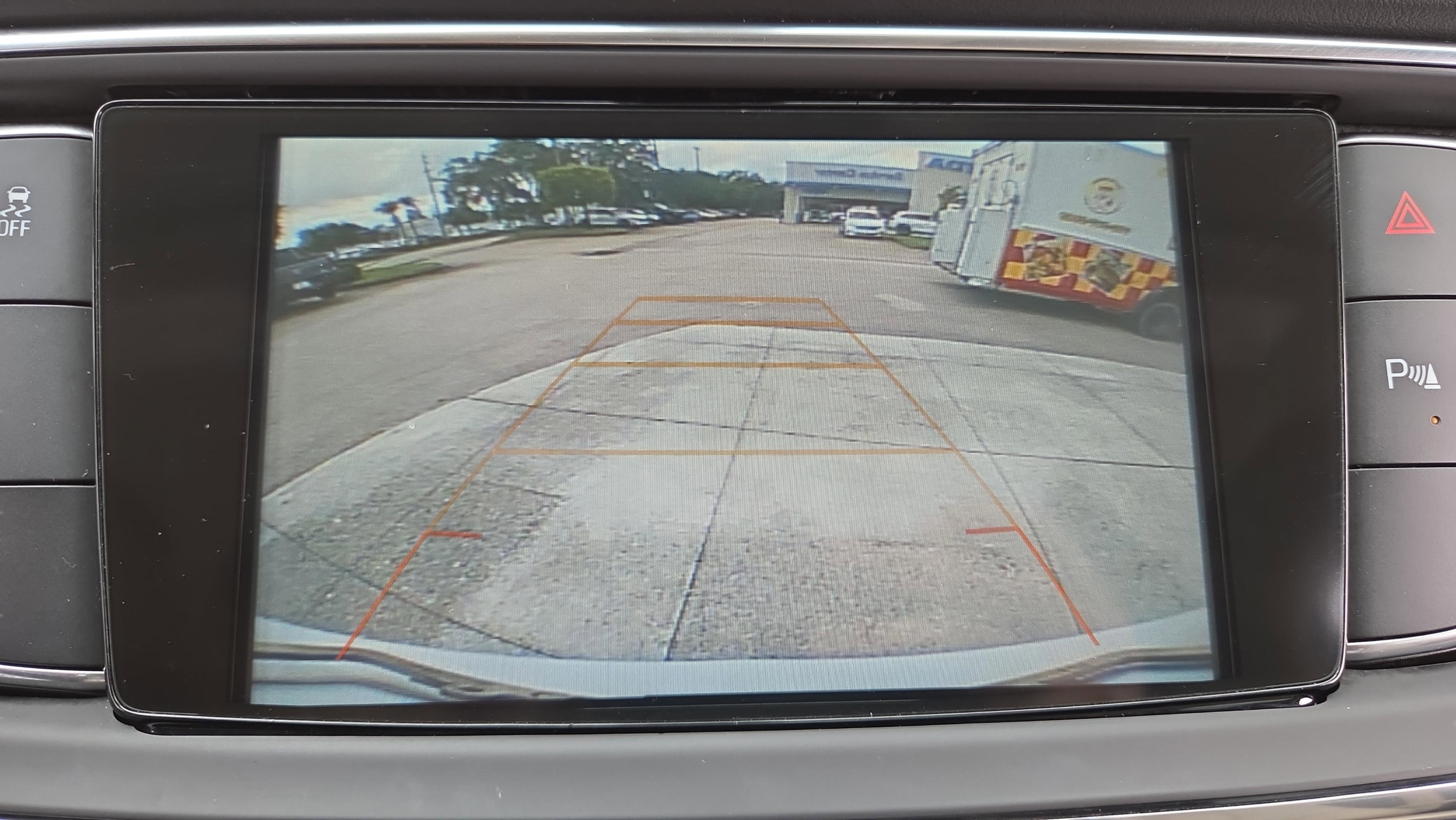 Used 2019 Buick Enclave Essence FWD image 30