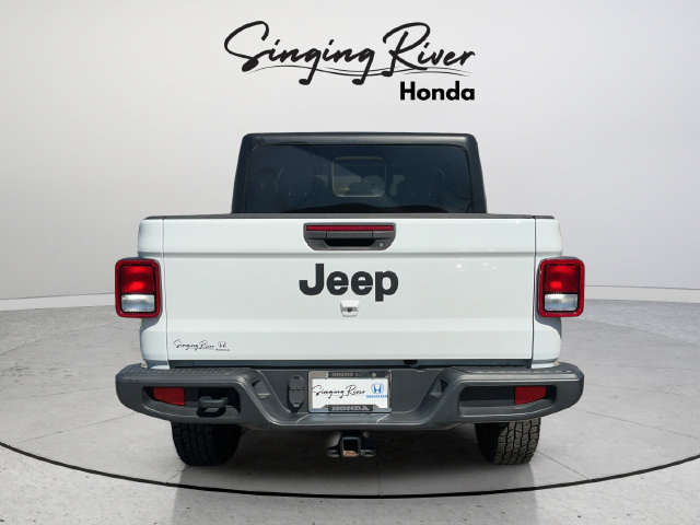 Used 2022 Jeep Gladiator Sport AWD/4WD image 6