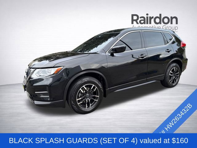 Used 2017 Nissan Rogue S image 3