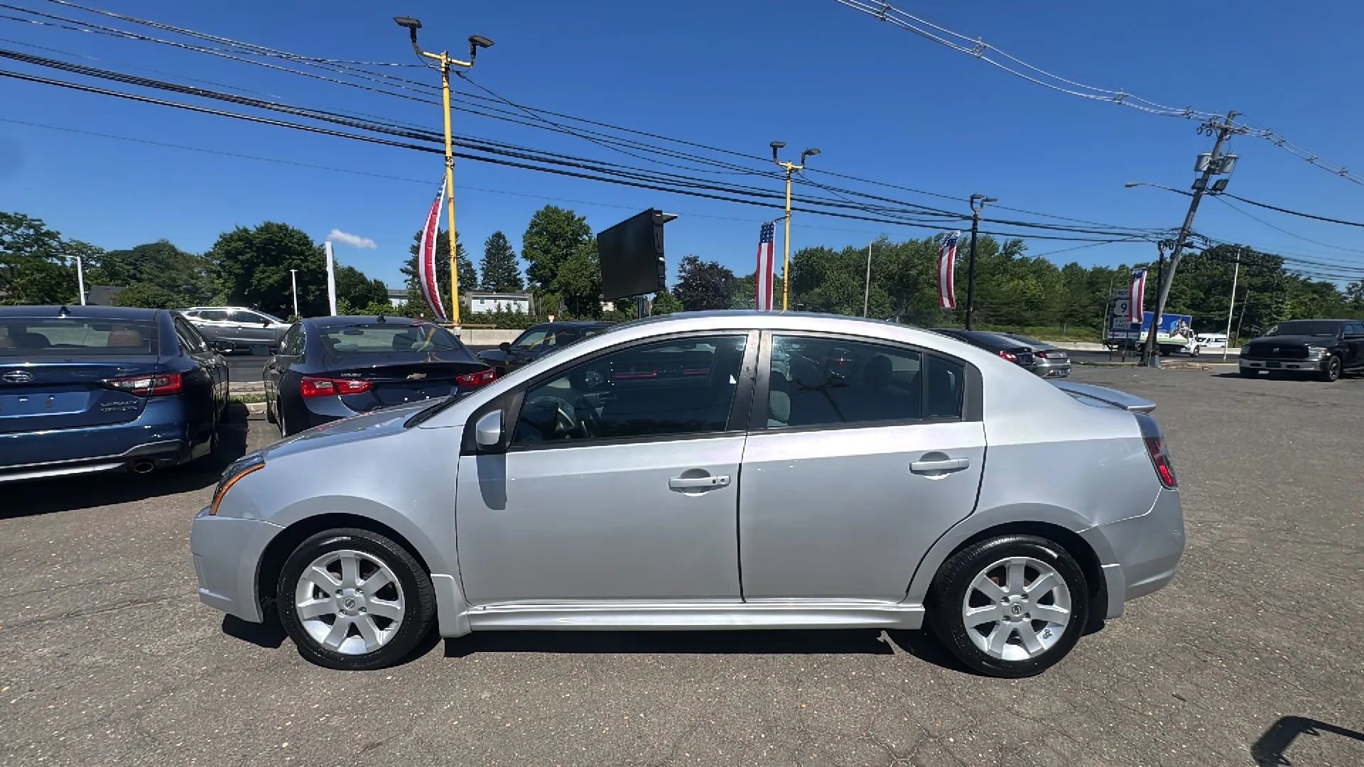 Used 2011 Nissan Sentra 2.0 SR w/ Convenience Pkg FWD image 8