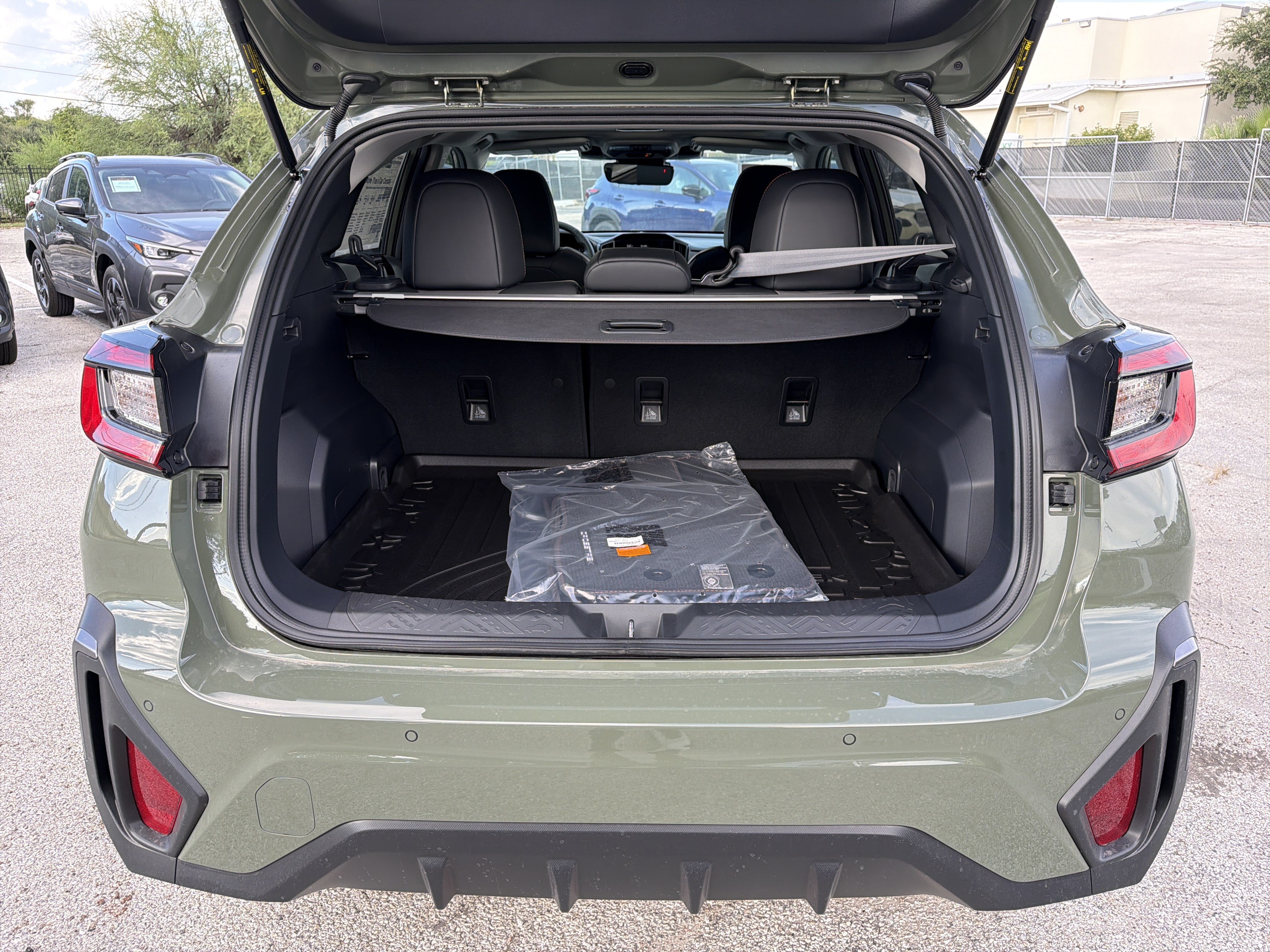 New 2026 Subaru Crosstrek 2.5i Limited w/ Crosstrek Mirror Package AWD/4WD image 28