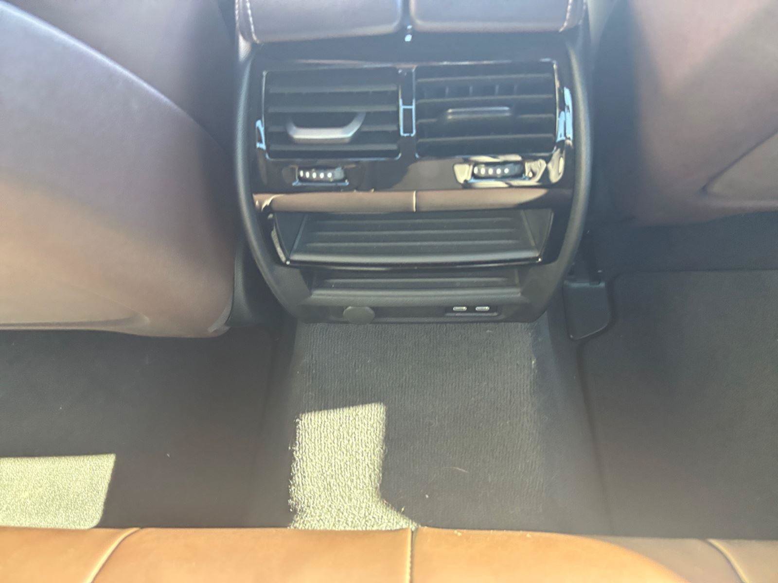 Used 2023 BMW 540i xDrive w/ Executive Package AWD/4WD image 30