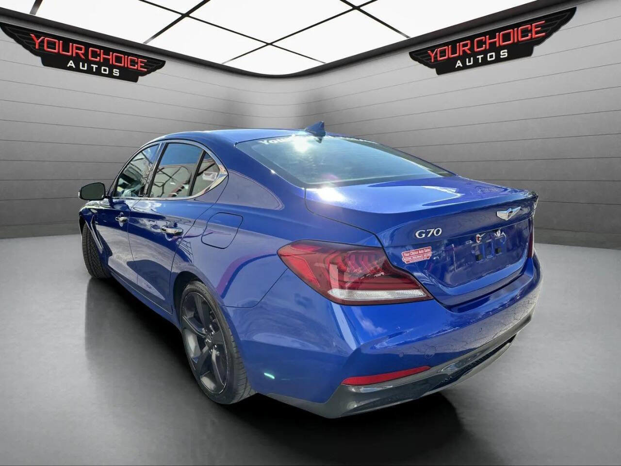 Used 2019 Genesis G70 2.0T Advanced w/ Sport Package image 3