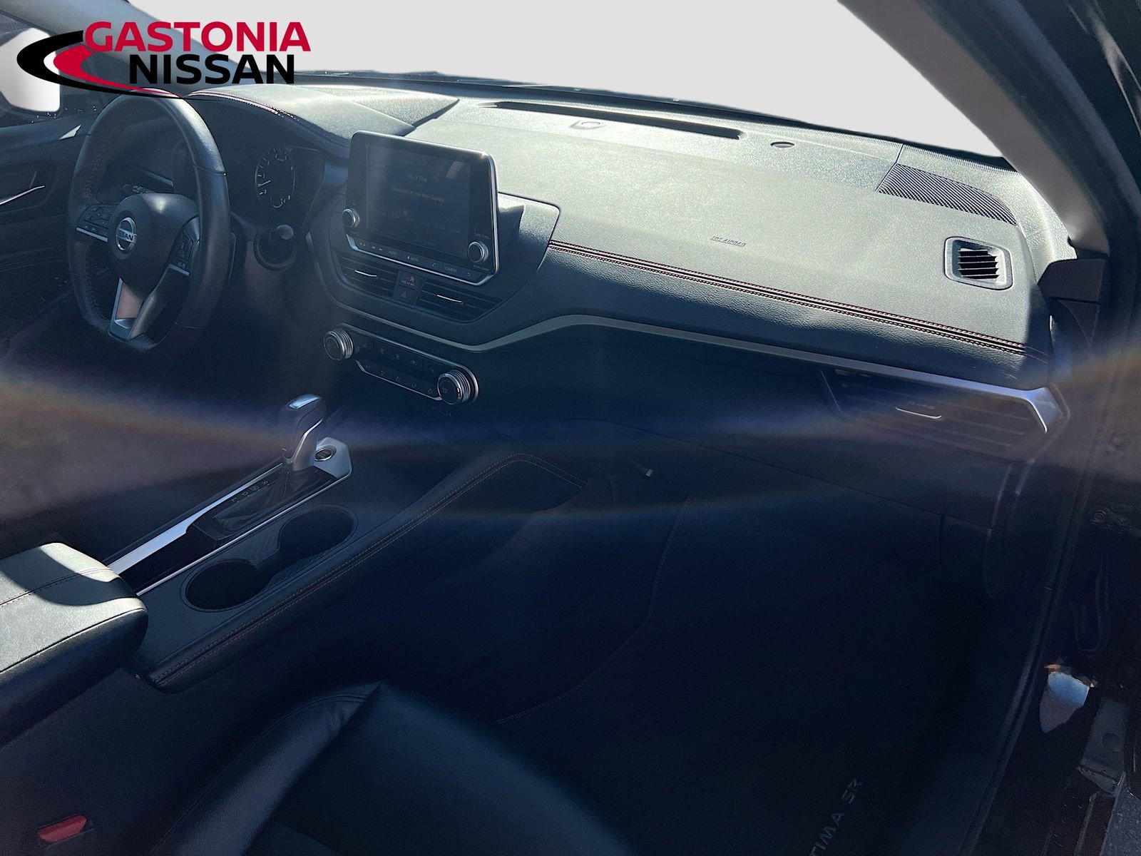 Used 2022 Nissan Altima 2.5 SR w/ Midnight Edition Package image 37