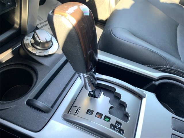 Used 2022 Toyota 4Runner Limited image 25