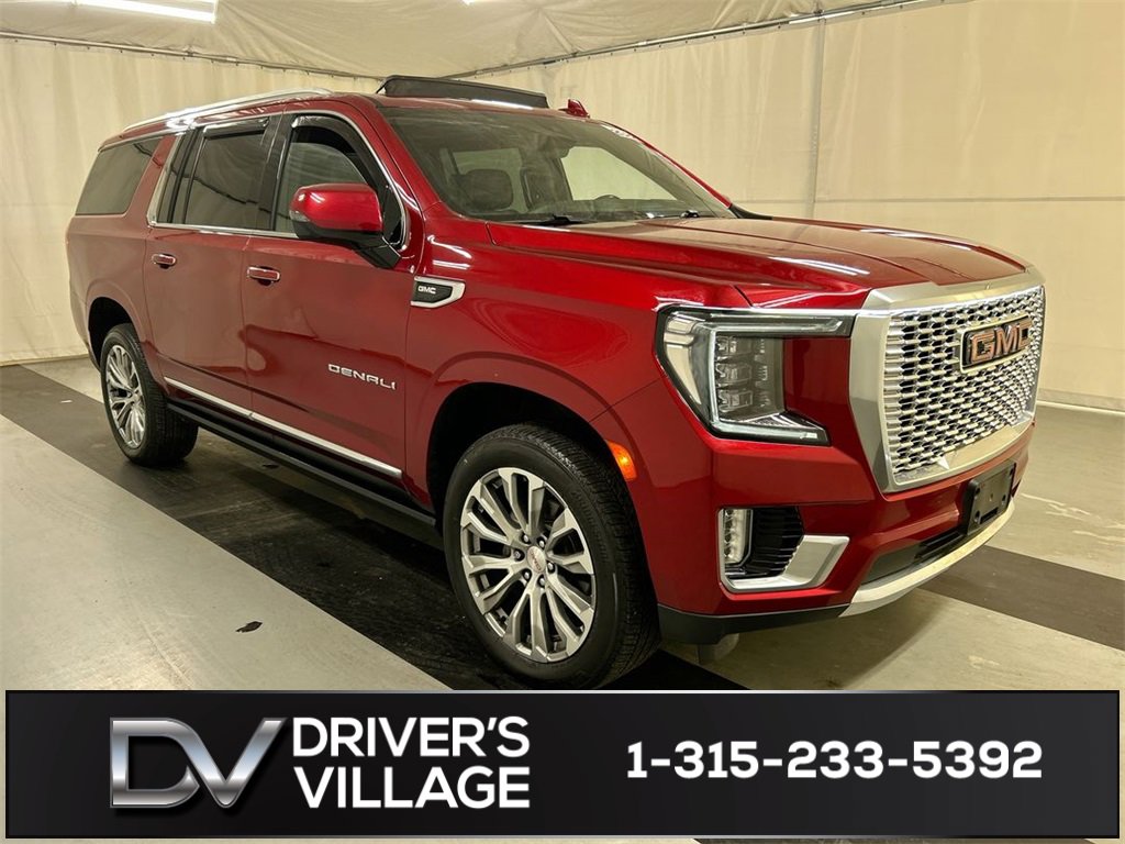 Used 2022 GMC Yukon XL Denali w/ Denali Ultimate Package image 1