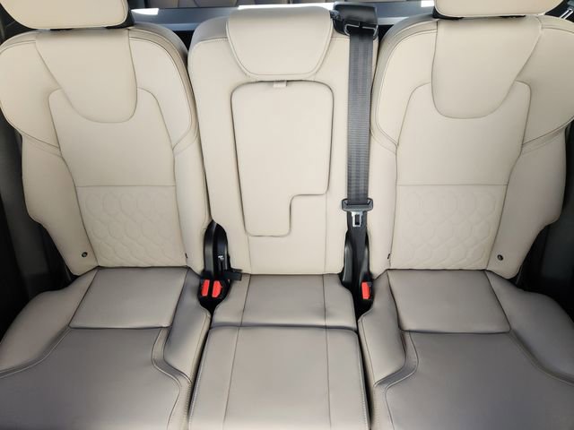 New 2026 Volvo XC90 B6 Plus w/ Protection Package image 14
