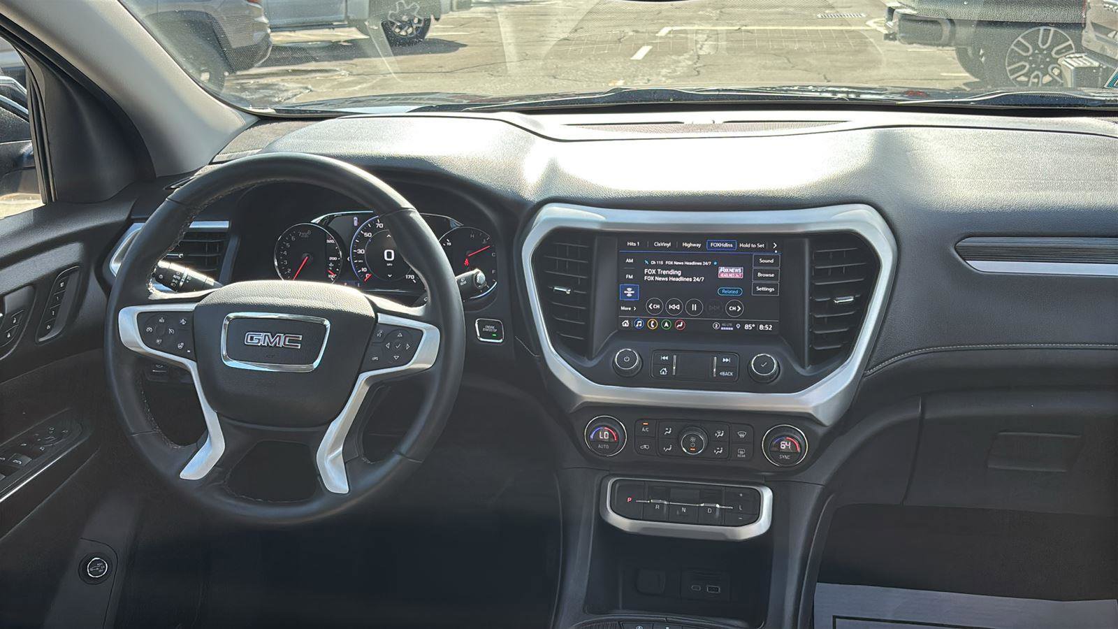 Certified 2023 GMC Acadia SLT w/ Technology Package FWD image 26