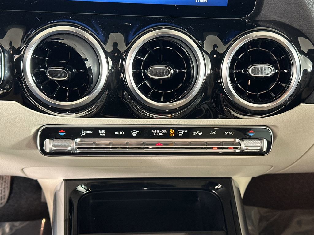 Certified 2026 Mercedes-Benz GLA 250 4MATIC image 31