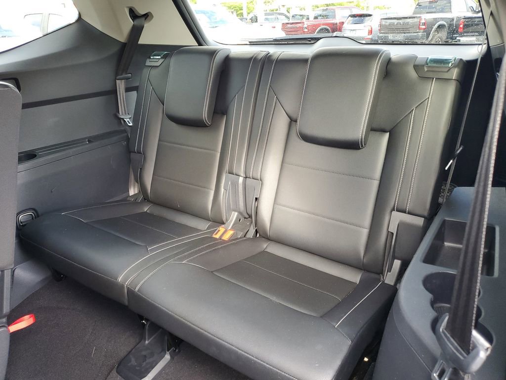 Used 2023 Volkswagen Atlas SEL image 12