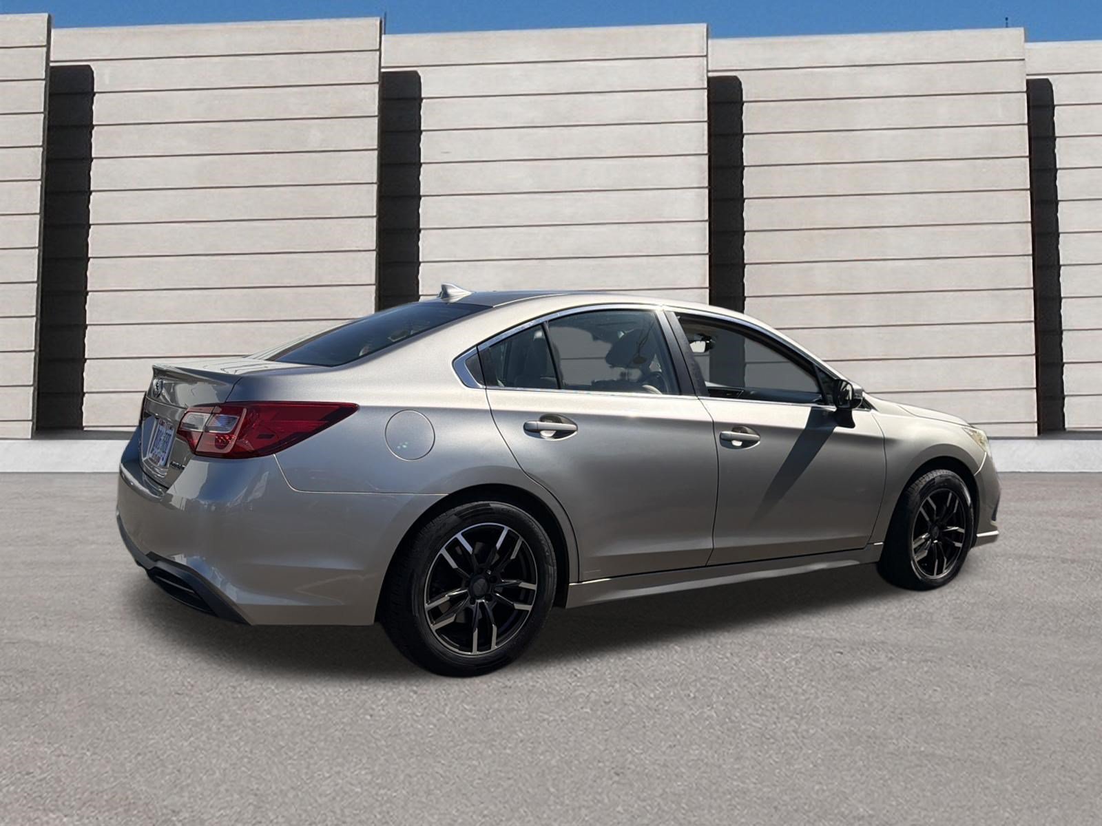 Used 2018 Subaru Legacy 2.5i Premium AWD/4WD image 4