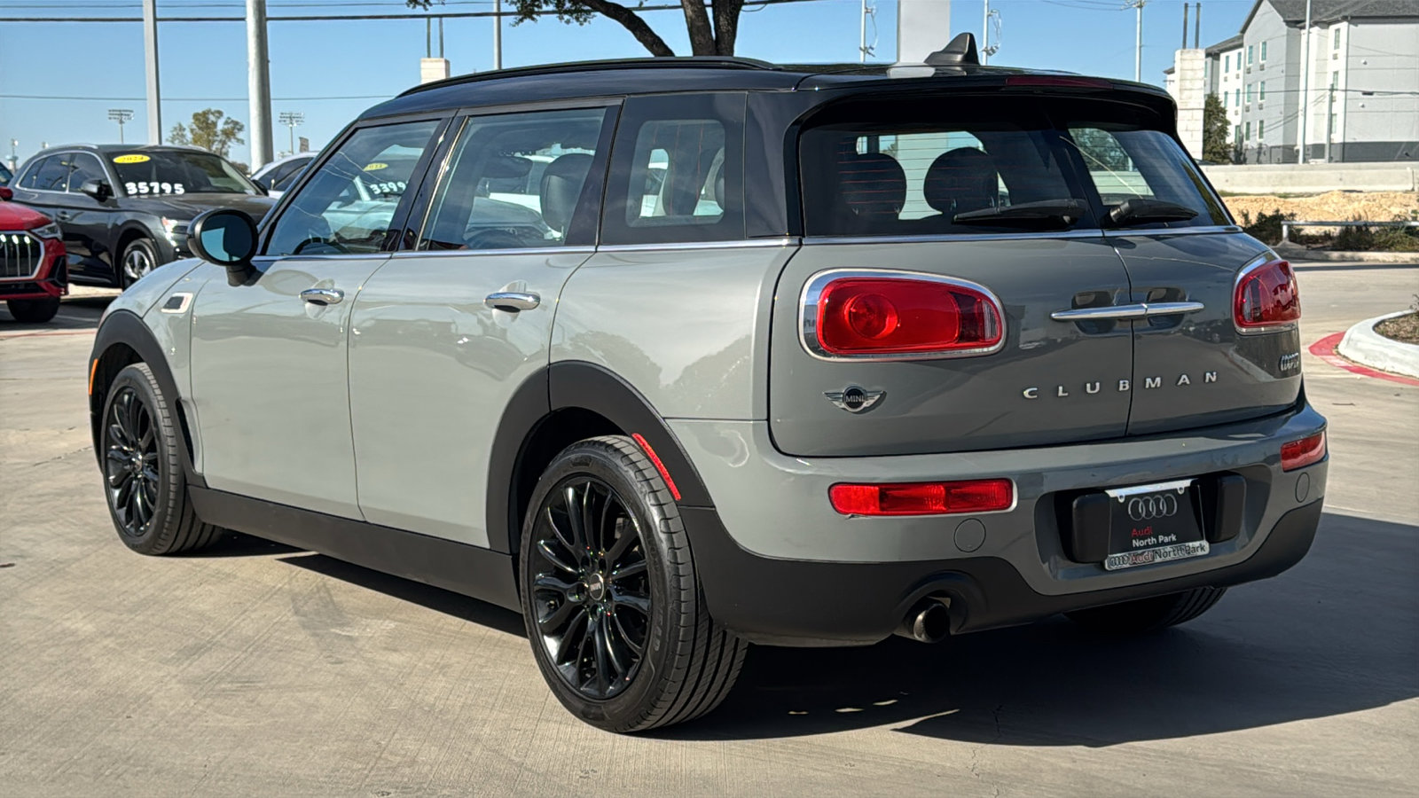 Used 2016 MINI Cooper Clubman image 5