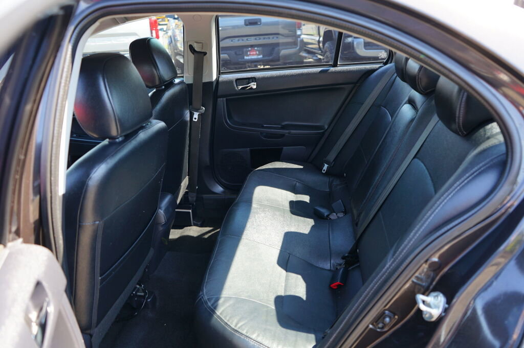 Used 2015 Mitsubishi Lancer Evolution MR image 17