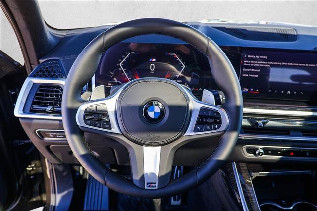 New 2027 BMW X7 xDrive40i w/ M Sport Package AWD/4WD image 13