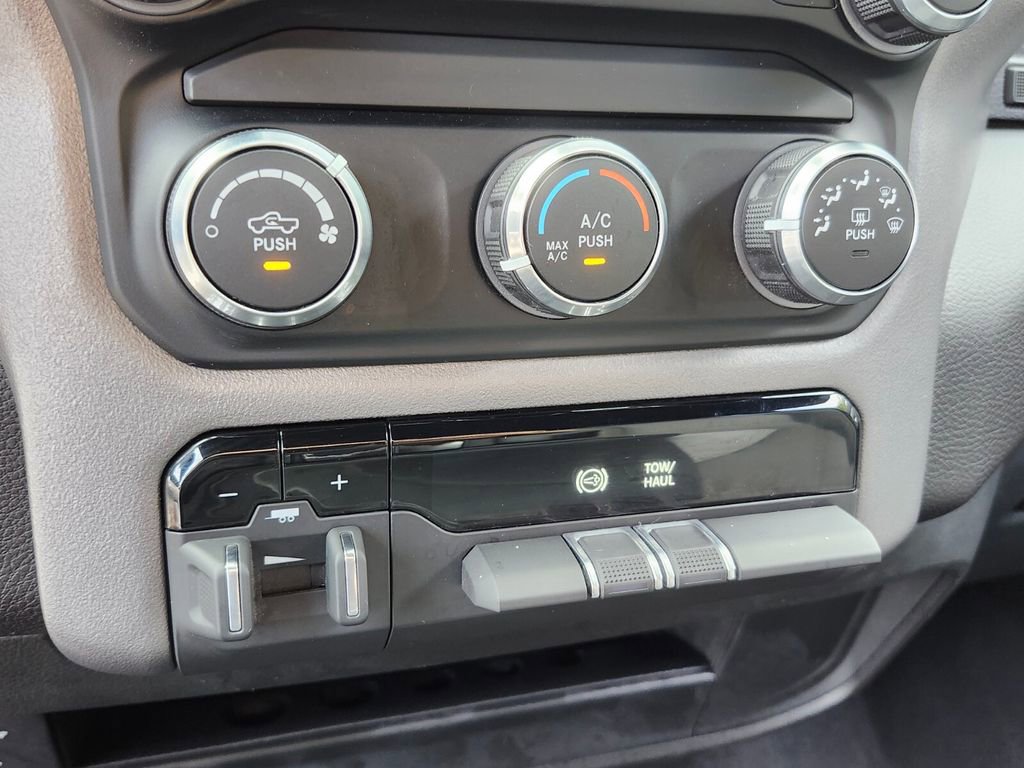 Used 2023 RAM 3500 Big Horn w/ Level 1 Equipment Group image 26